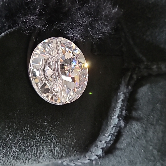 UGG MINI SWAROVSKI CRYSTAL BAILEY BOOT - Picture 6 of 13